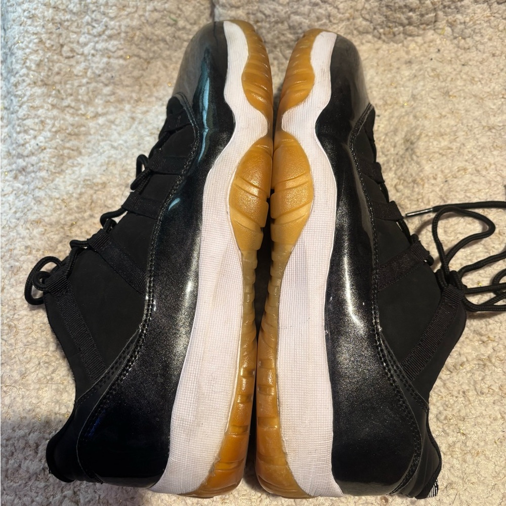 Nike Jordan 11 Retro Low Black Gum Men's Sneakers Size 13